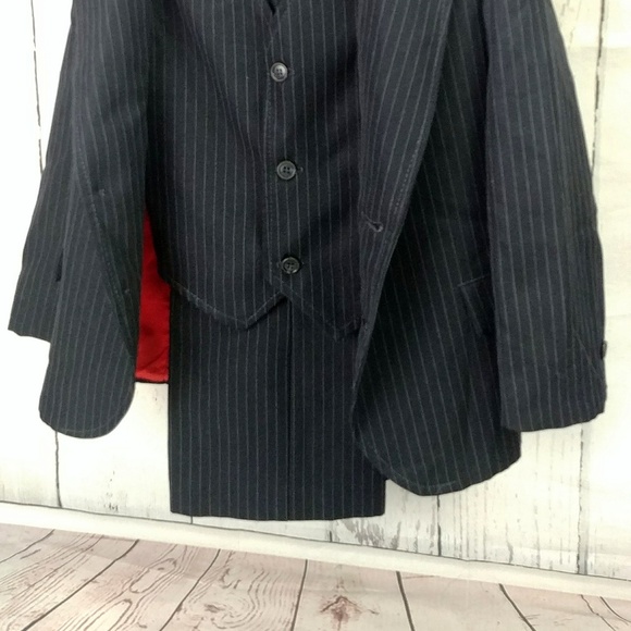 Children's Boys Jonathon Michael 3 Piece Suit 5T - Picture 4 of 8
